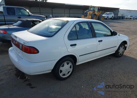 1998 Nissan Sentra Gle/Gxe/Xe z USA, uszkodzony, nr VIN 1N4AB41DXWC731958